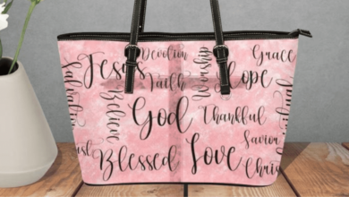 putting-words-of-love-into-fashion:-expressing-love-through-handbags