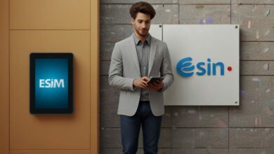 stay-connected-on-the-go:-a-guide-to-choosing-the-best-esim-for-your-next-adventure